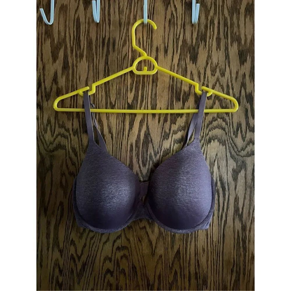 Victoria’s Secret Uplift Semi Demi Bra Size 34DD